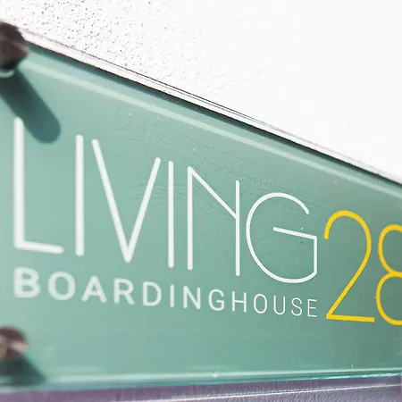 Boardinghouse Living28 Lejlighedshotel 3*