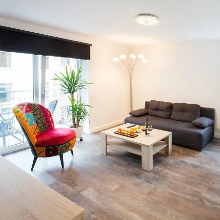 Boardinghouse Living28